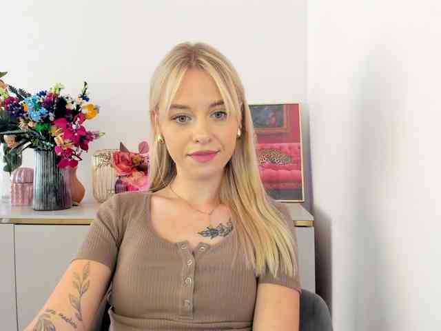 CindyGlam webcam