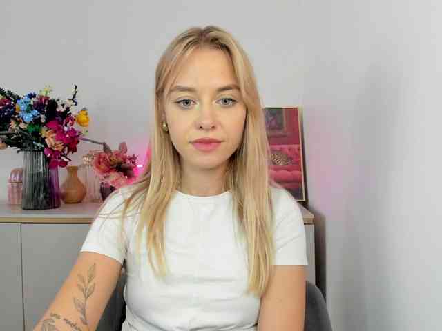 CindyGlam webcam