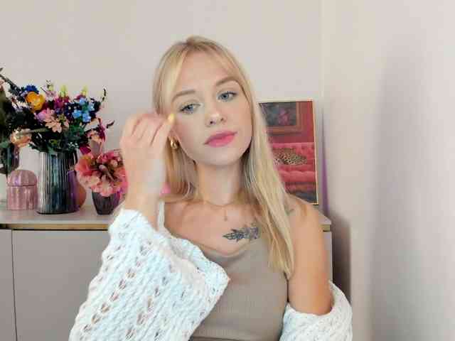 CindyGlam webcam