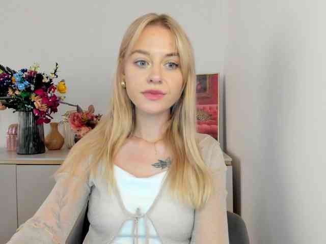 CindyGlam webcam