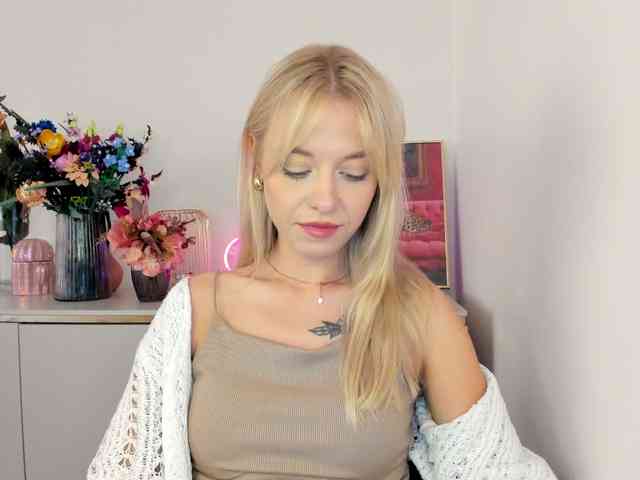 CindyGlam webcam
