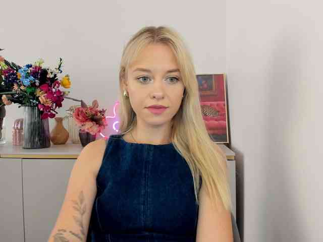CindyGlam webcam