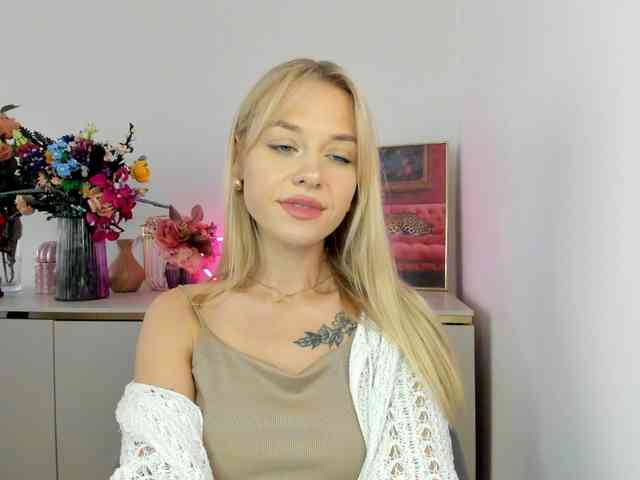 CindyGlam webcam