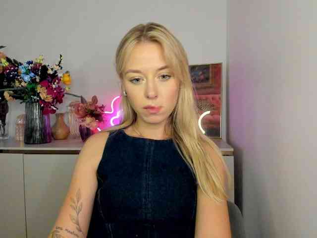 CindyGlam webcam
