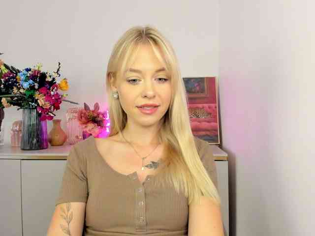 CindyGlam webcam
