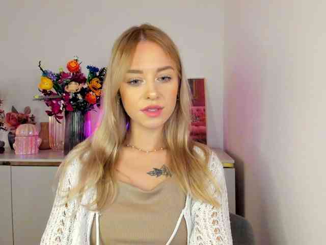 CindyGlam webcam