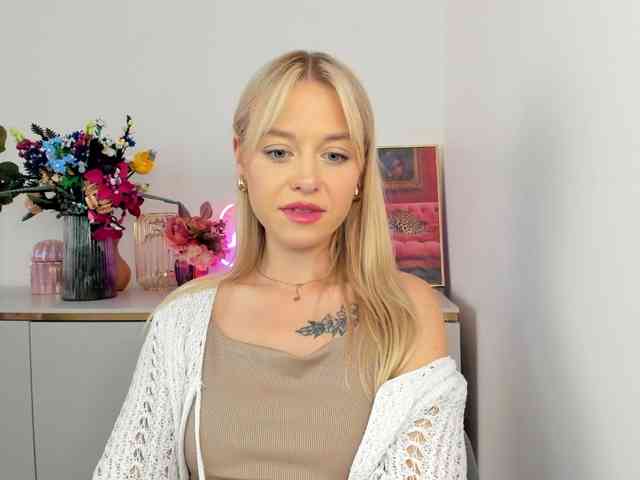 CindyGlam webcam