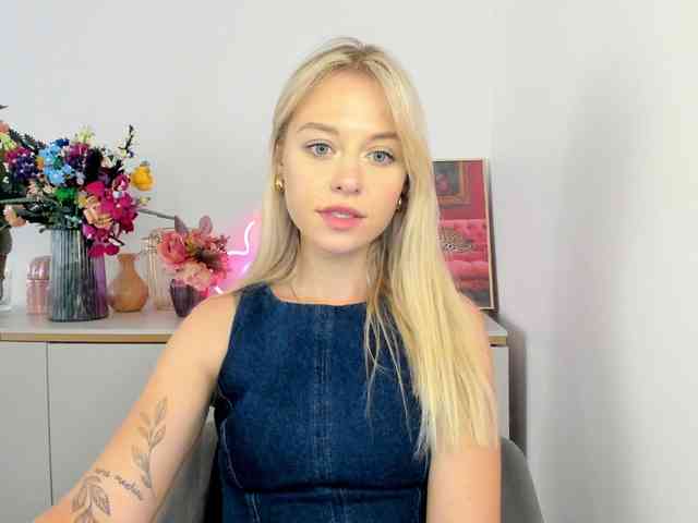 CindyGlam webcam