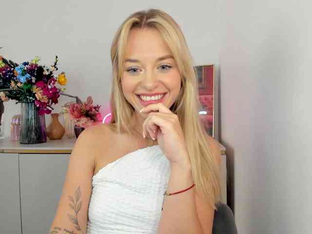 CindyGlam webcam
