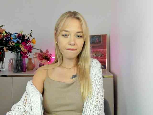 CindyGlam webcam