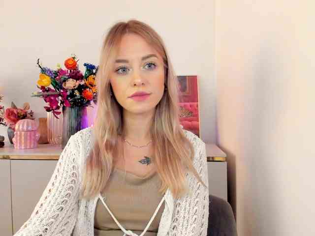 CindyGlam webcam