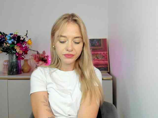CindyGlam webcam
