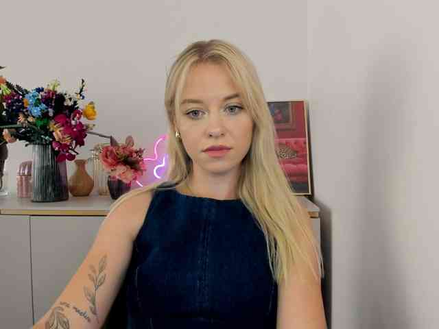 CindyGlam webcam