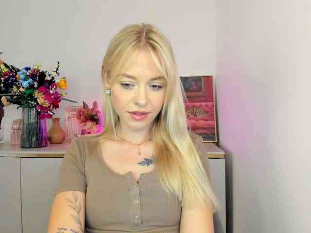CindyGlam webcam