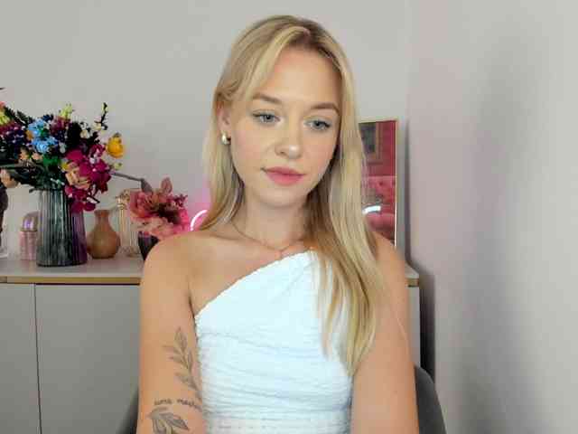 CindyGlam webcam