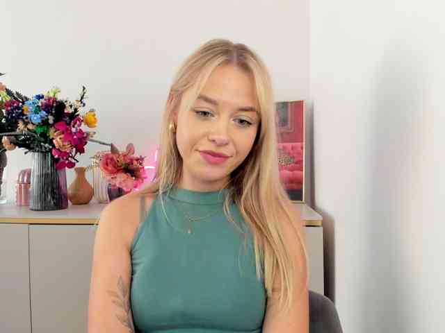 CindyGlam webcam