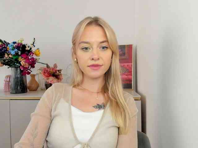 CindyGlam webcam