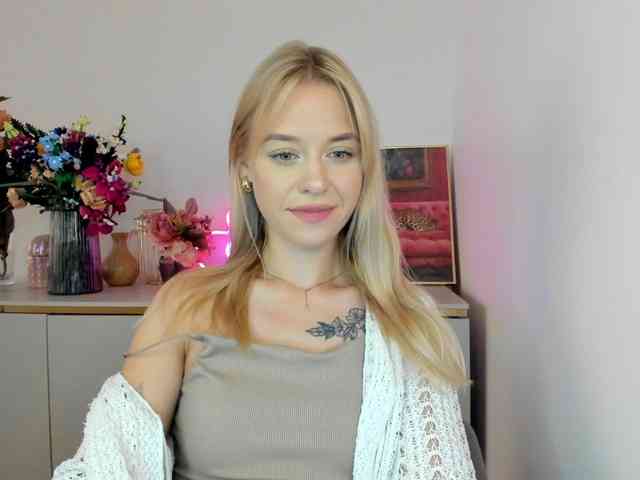 CindyGlam webcam