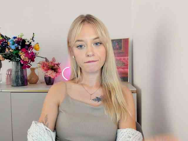 CindyGlam webcam