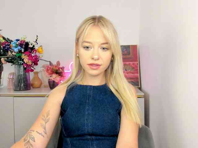 CindyGlam webcam