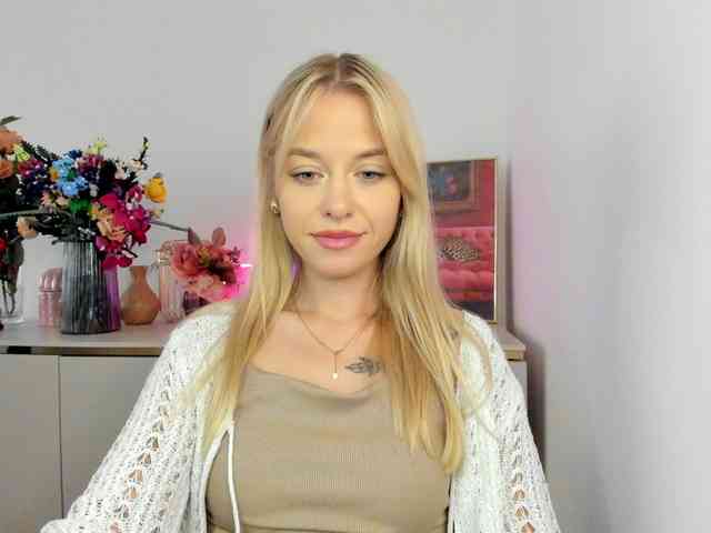 CindyGlam webcam