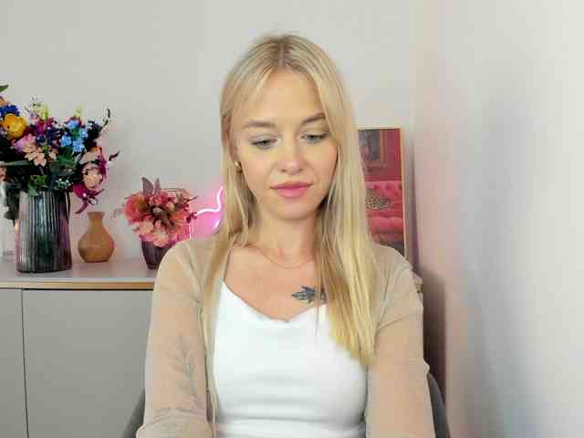 CindyGlam webcam