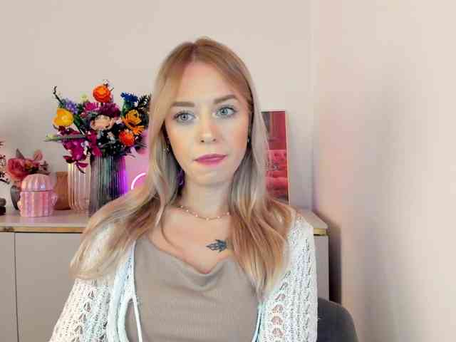 CindyGlam webcam