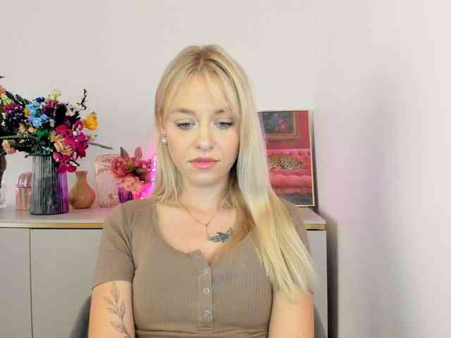 CindyGlam webcam