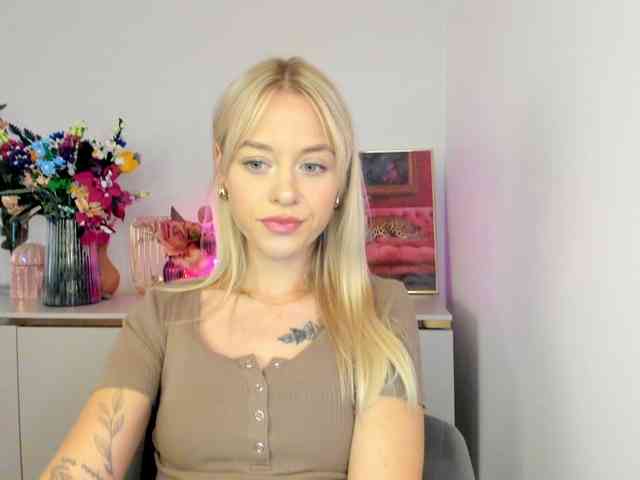 CindyGlam webcam