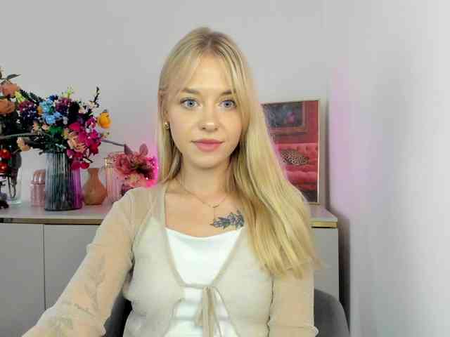 CindyGlam webcam