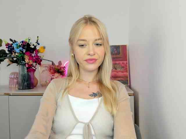 CindyGlam webcam