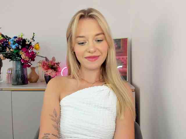 CindyGlam webcam