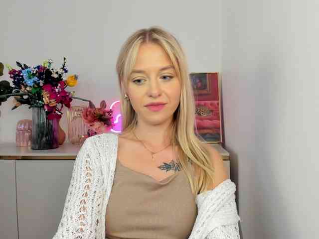 CindyGlam webcam