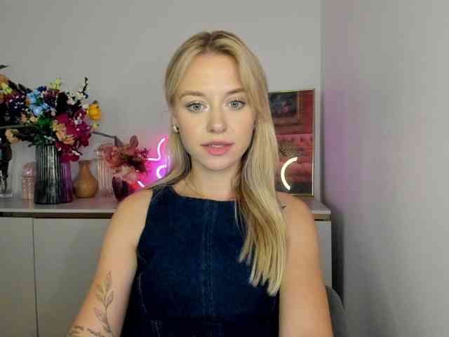 CindyGlam webcam