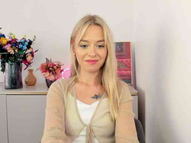 CindyGlam webcam
