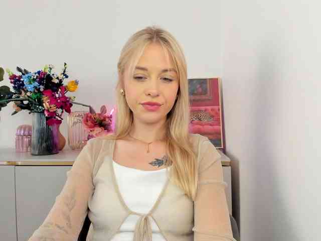 CindyGlam webcam