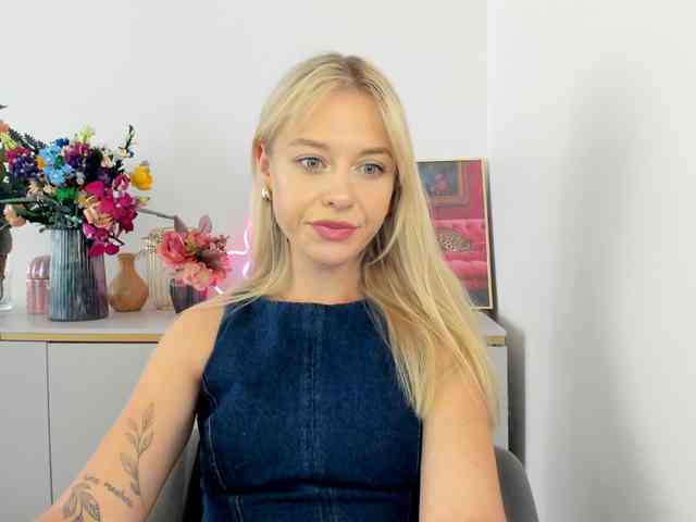 CindyGlam webcam