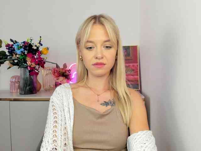CindyGlam webcam
