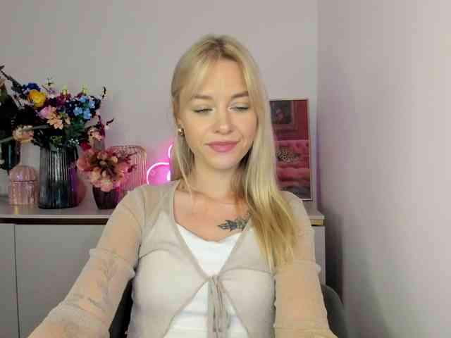 CindyGlam webcam