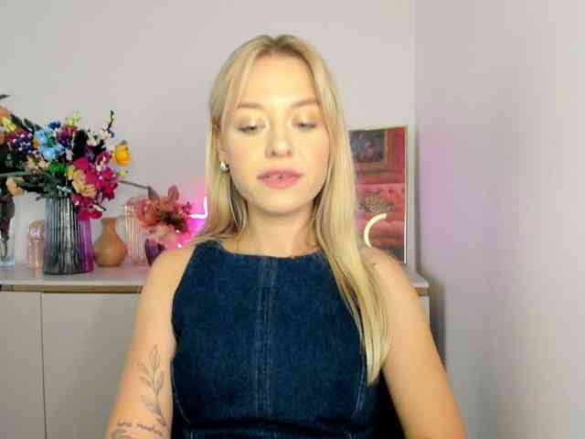 CindyGlam webcam