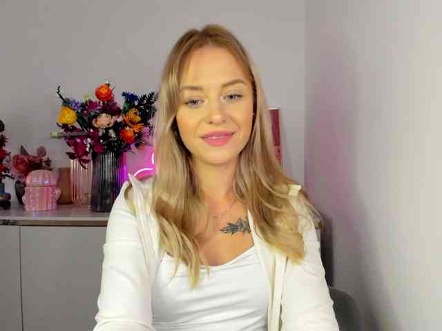 CindyGlam webcam