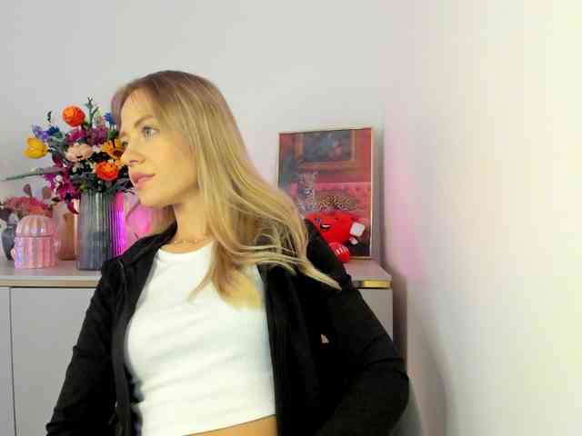 CindyGlam webcam