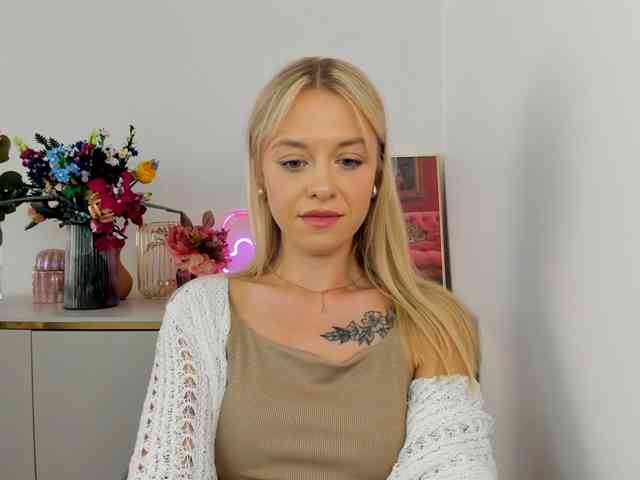 CindyGlam webcam