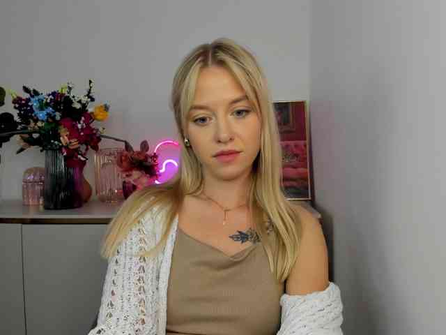 CindyGlam webcam