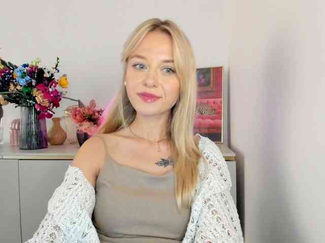 CindyGlam webcam