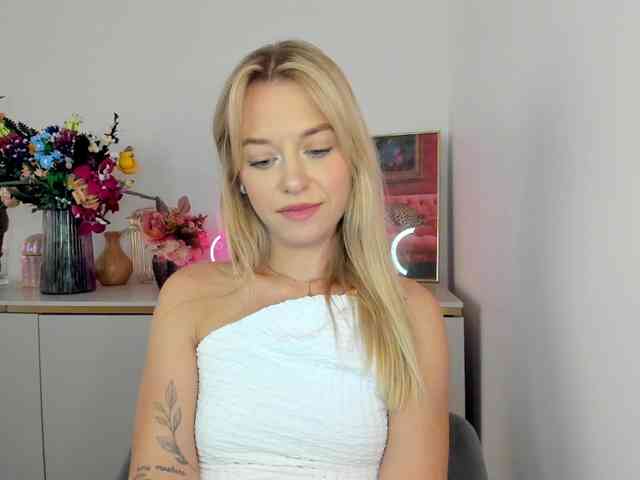 CindyGlam webcam