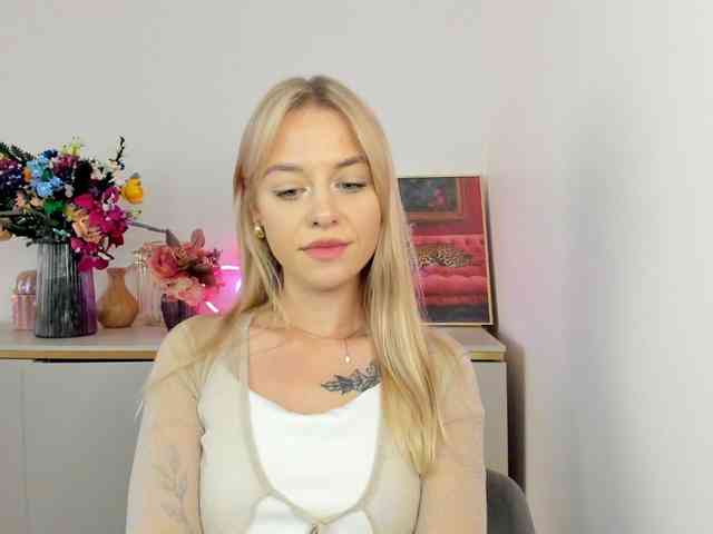 CindyGlam webcam