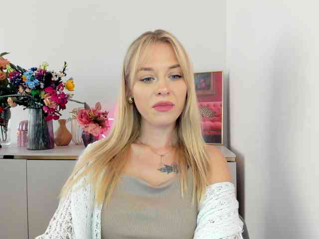 CindyGlam webcam