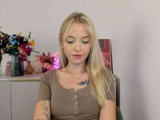 CindyGlam webcam