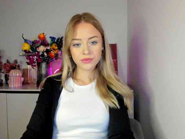 CindyGlam webcam